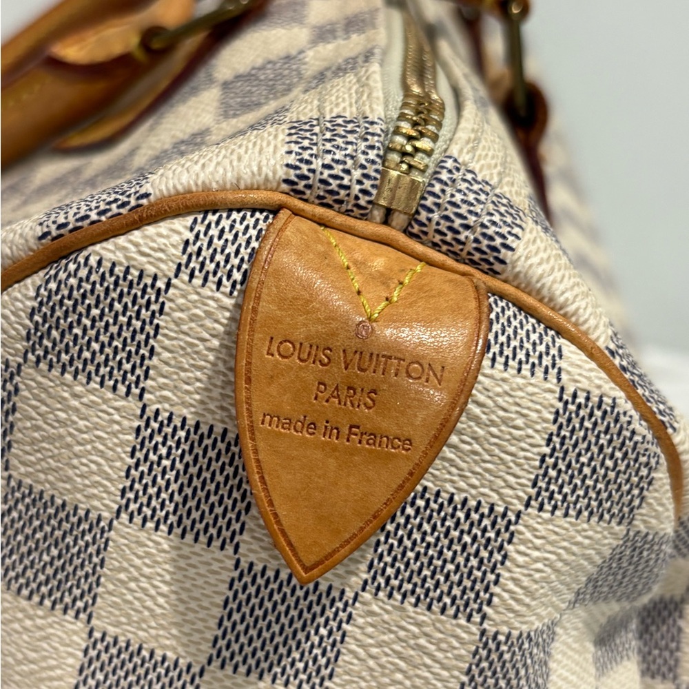Authentic Louis Vuitton Speedy 30 Damier Azur Handbag with certificate - Picture 5 of 16
